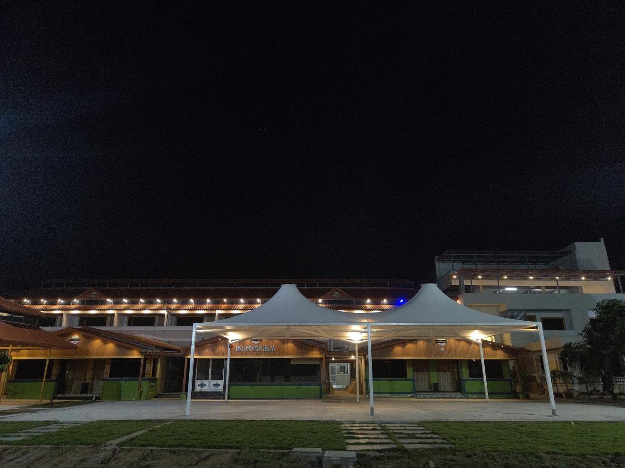 Yanam Resorts ภายนอก รูปภาพ