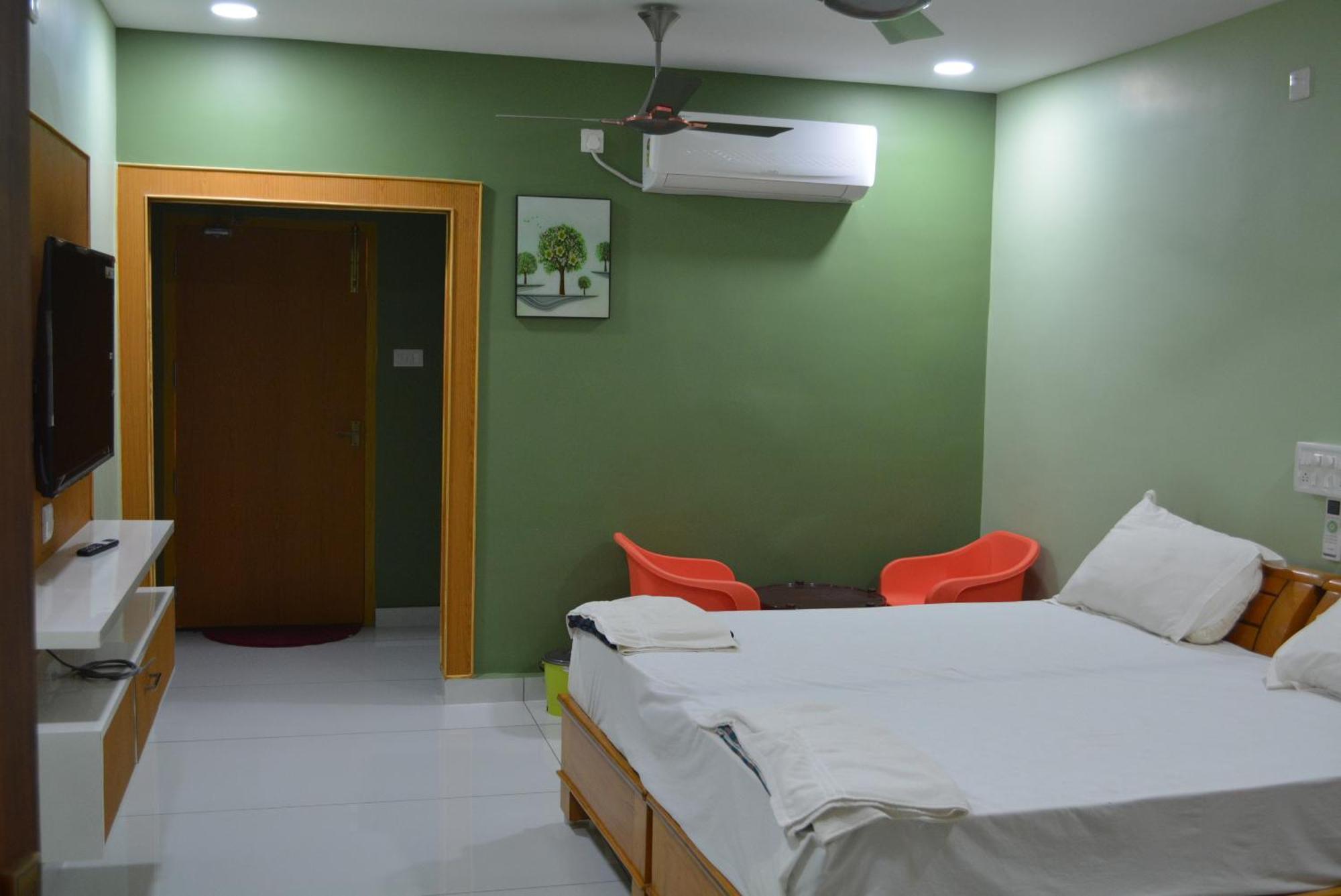 Yanam Resorts ภายนอก รูปภาพ